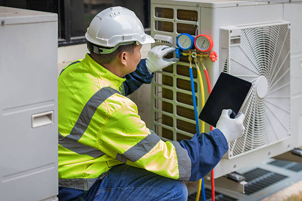 Professional Hvac technician working in Viola, IL